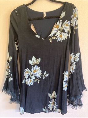 Free People Black or Navy Floral V-Neck Tunic with Blue Flowers